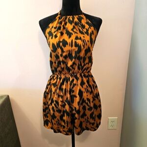 Leopard Print Romper - Size Large🐆
